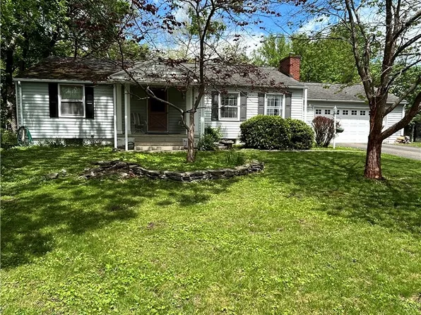 954 Graylea Cir, Elmira, NY 14905