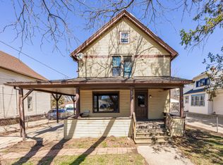 820 Spring St, Aurora, IL