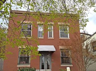 1220 D St SE APT 3, Washington, DC 20003