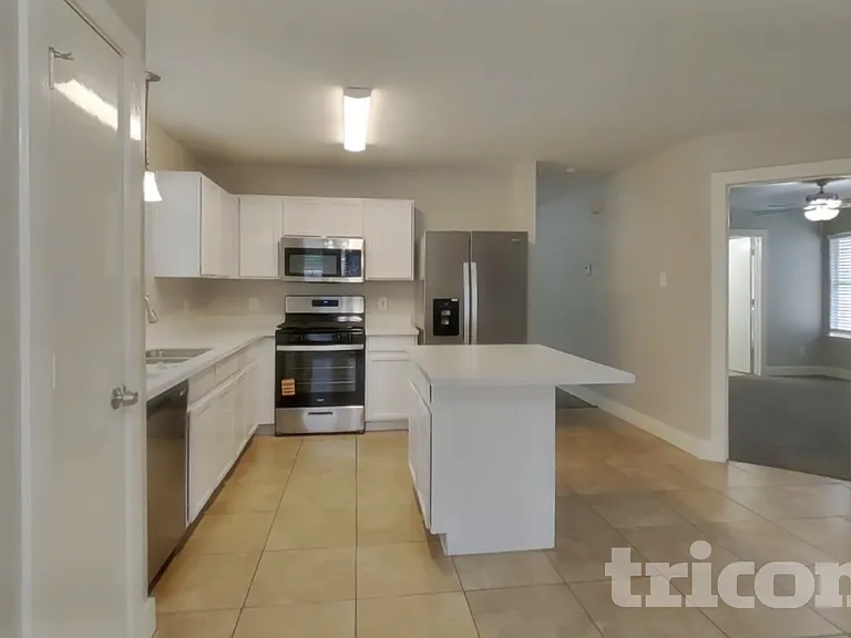 18835 Atasca Oaks Dr — Photo 7