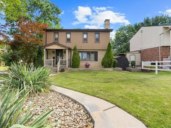 2912 Vinton St, Pittsburgh, PA 15204