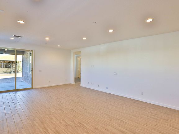 5th image of 12552 W Calle Del Sol Dr