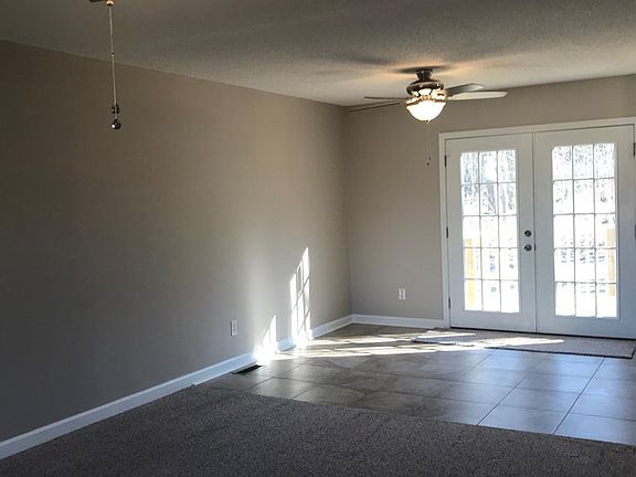 4th image of 246 Branchwood Cir