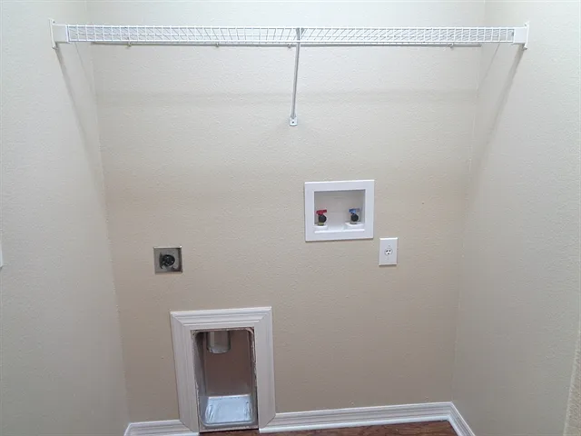 15403 Quail Woods Pl — Photo 22