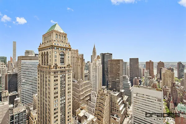 Rented by Keller Williams NYC | media 46