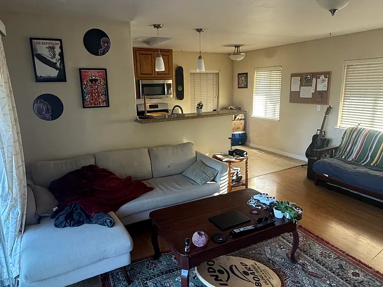 223 Poplar St — Photo 7