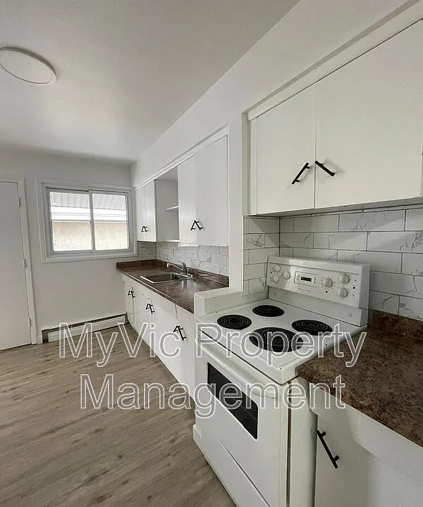 11218 124th St NW