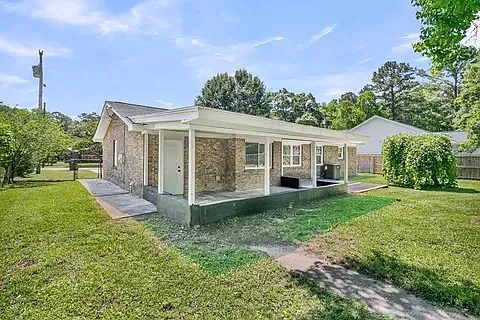 109 Camellia Rd — Photo 45