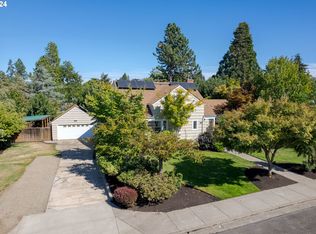 2121 Monroe St, Eugene, OR 97405