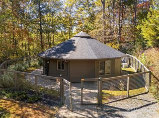 16 Caddis Ct, Marshall, NC 28753