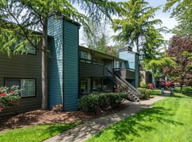 surrey downs apartments bellevue wa zillow