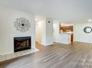 8123 Tremaine Ct APT G, Charlotte, NC 28227
