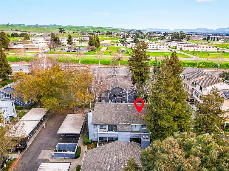 7126 Cross Creek Cir #D — Photo 51