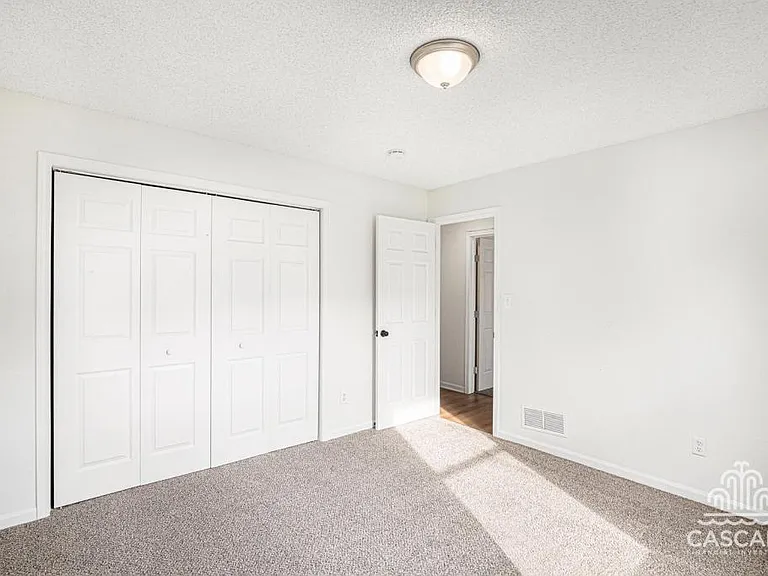 639 N Queen Ridge Ct — Photo 7