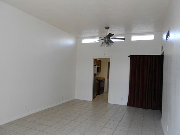 3rd image of 47 Calle San Blas NE
