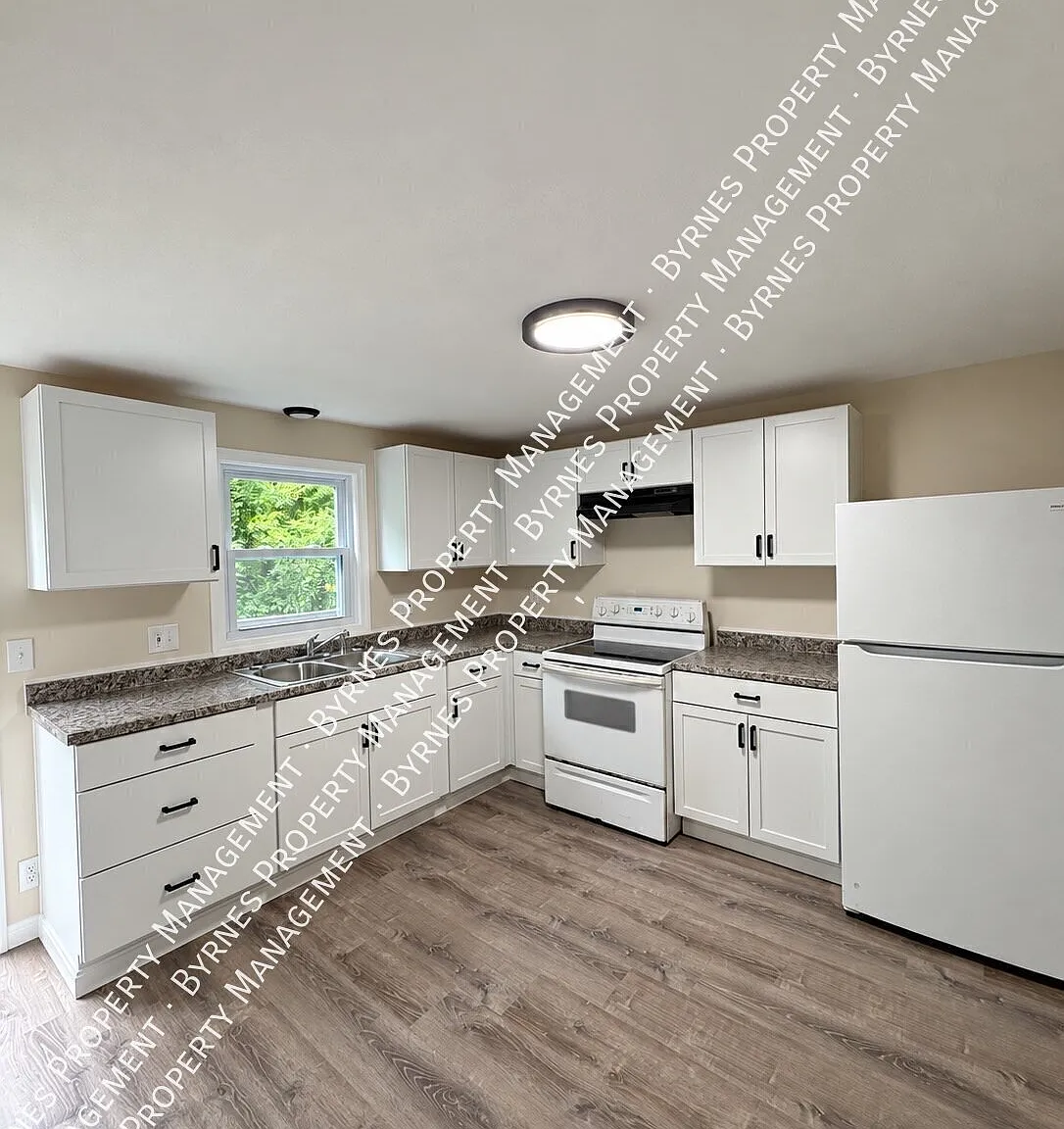 2 bed, 1.5 bath, $1,700 — Photo 1