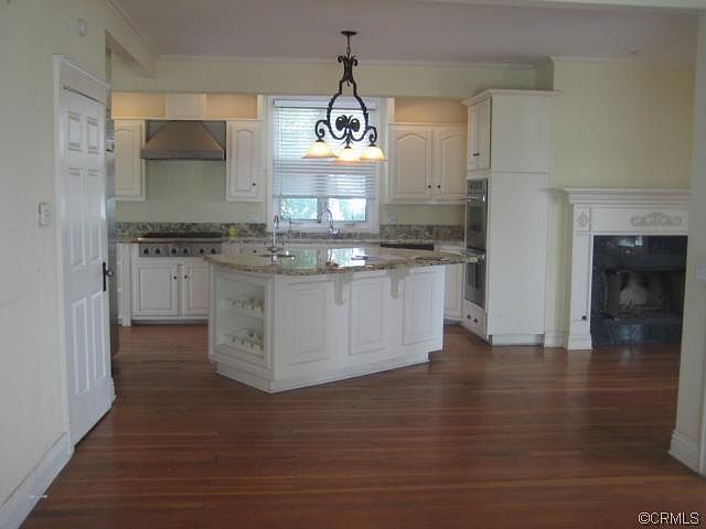 1st image of 1947 S Crescent Ave