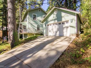 320 Manor Dr, Grass Valley, CA