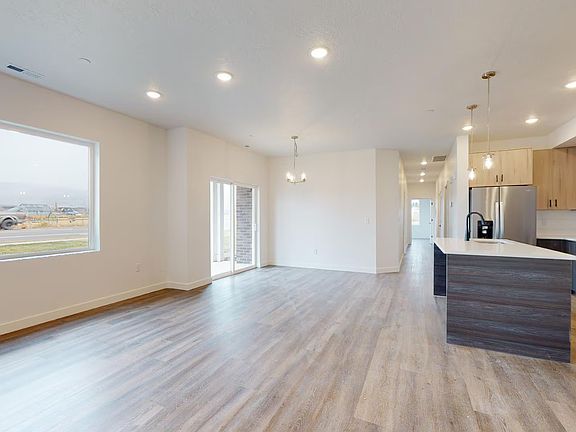 2nd image of 1346 S Sawmill Blvd #601-10