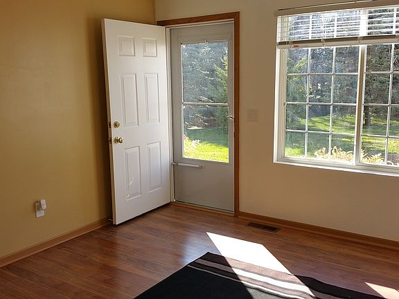 2nd image of 9120 Scarlet Globe Dr