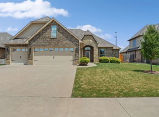 1511 NE Blue Sage Ln, Lawton, OK 73507