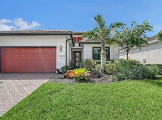 17202 Cresswind Ter, Lakewood Ranch, FL 34211