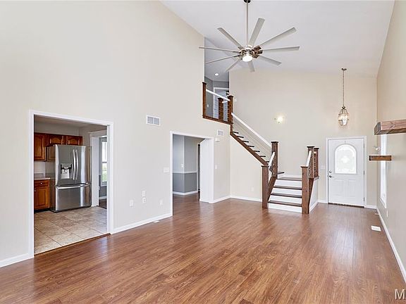 5th image of 201 Autumn Oaks Dr