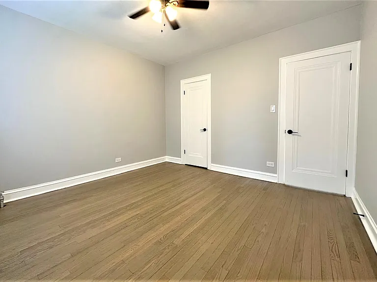 1352 W Carmen Ave #1N — Photo 13