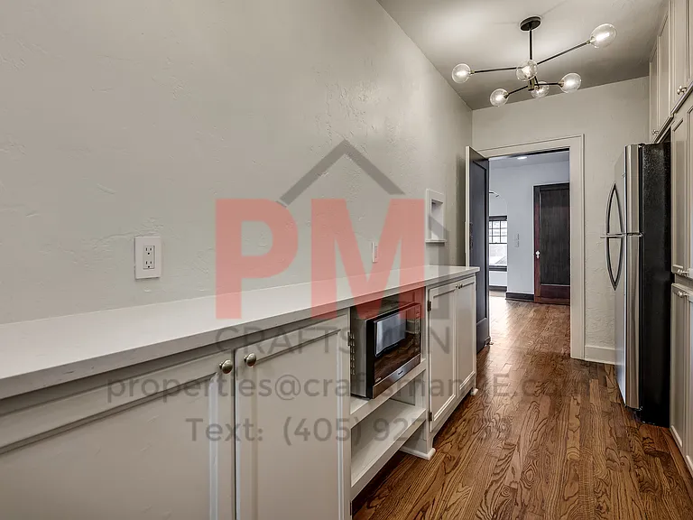 1712 N Pennsylvania Ave — Photo 23