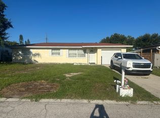 10120 Panama Ct, Seminole, FL 33776