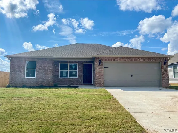 16389 Natchez Dr, Moundville, AL 35474