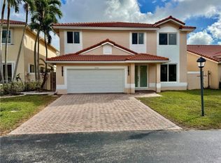 15254 SW 109th St, Miami, FL 33196