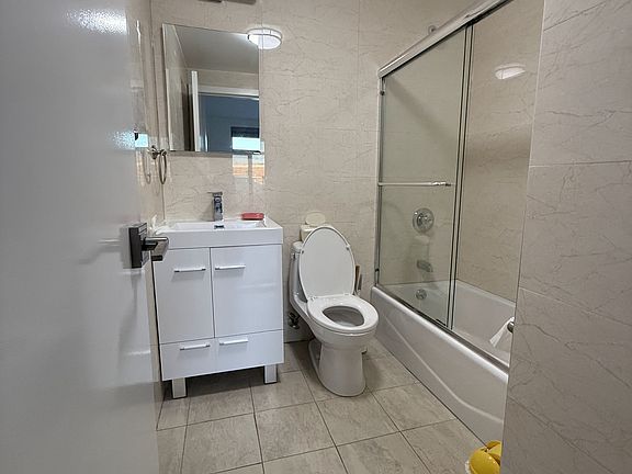 3rd image of 6115 184th St Fl 2