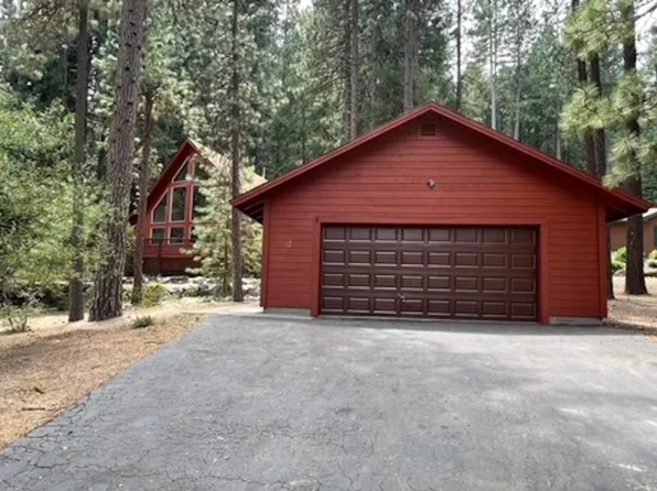 13 Evergreen Cir, Blairsden, CA 96103
