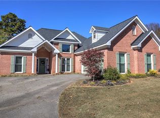 11 Woodhaven Ct, Cartersville, GA 30120
