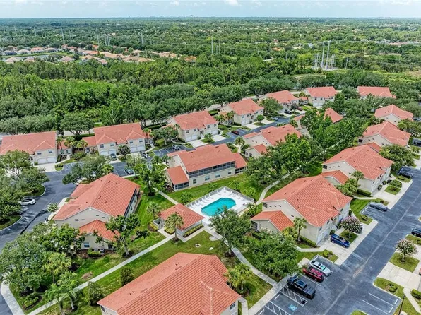 7126 CEDAR HOLLOW CIRCLE, BRADENTON, FL 34203
