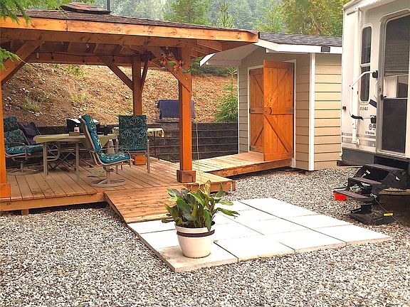 2nd image of 3303 Mabel Lake Rd #39