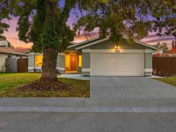 732 Fordham Dr, Stockton, CA 95210