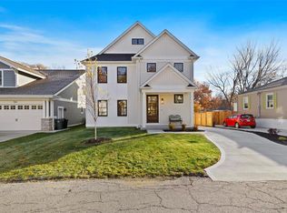 562 Andrews Ave, Saint Louis, MO