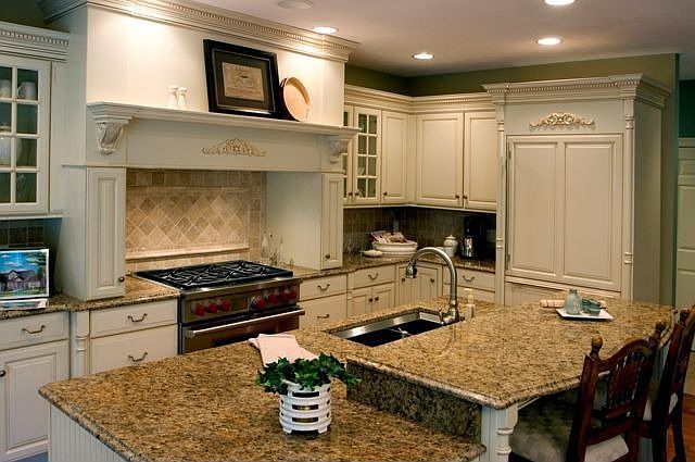 2nd image of 10 Prince Snow Cir