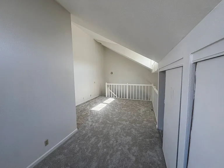 2000 Rock St #12 — Photo 13