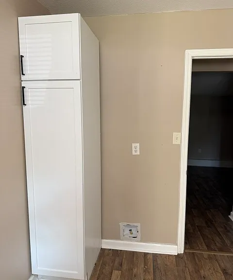 1728 Dearborn St — Photo 3