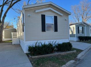 230 Pine, Justice, IL 60458