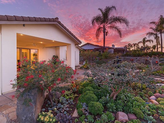 3rd image of 3510 Avenida Amorosa