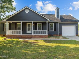 521 Camden Rd, Raeford, NC 28376