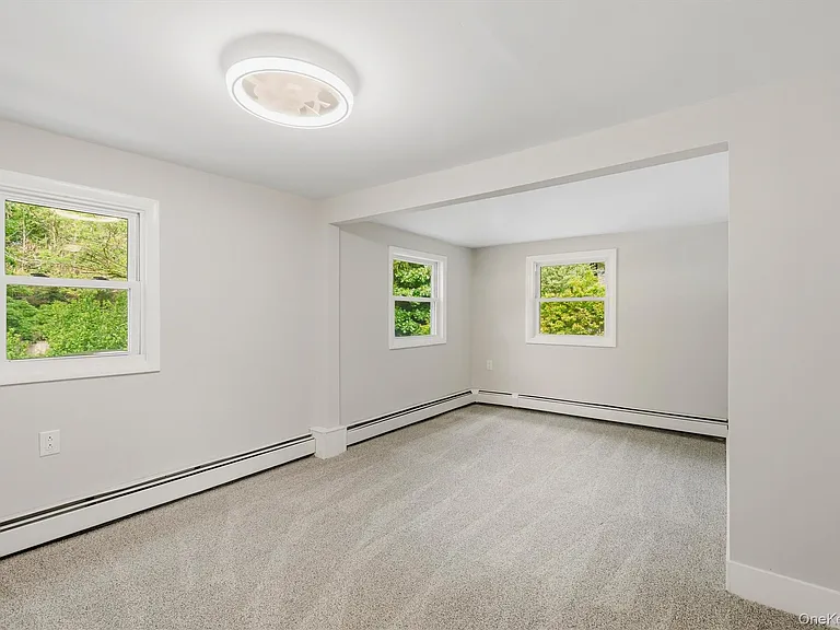12 Dickerson Pl — Photo 16