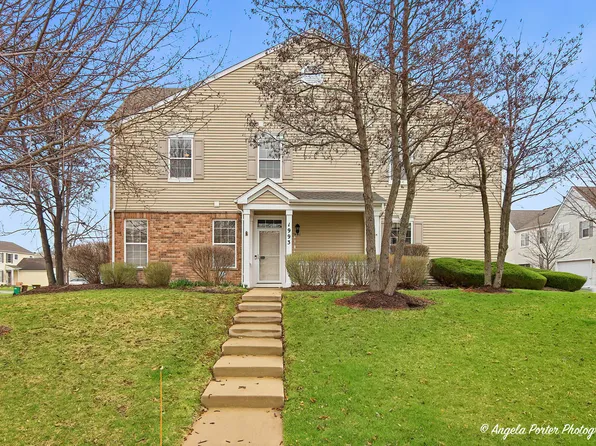 1993 Yasgur Dr, Woodstock, IL 60098