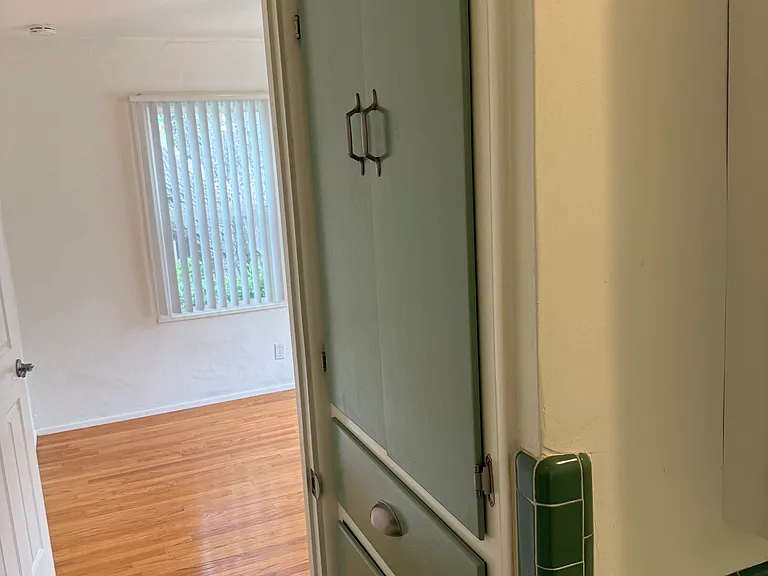 308 E Amerige Ave #0 — Photo 19