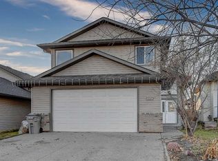 6938 E 115th St, Grande Prairie, AB T8W0E6