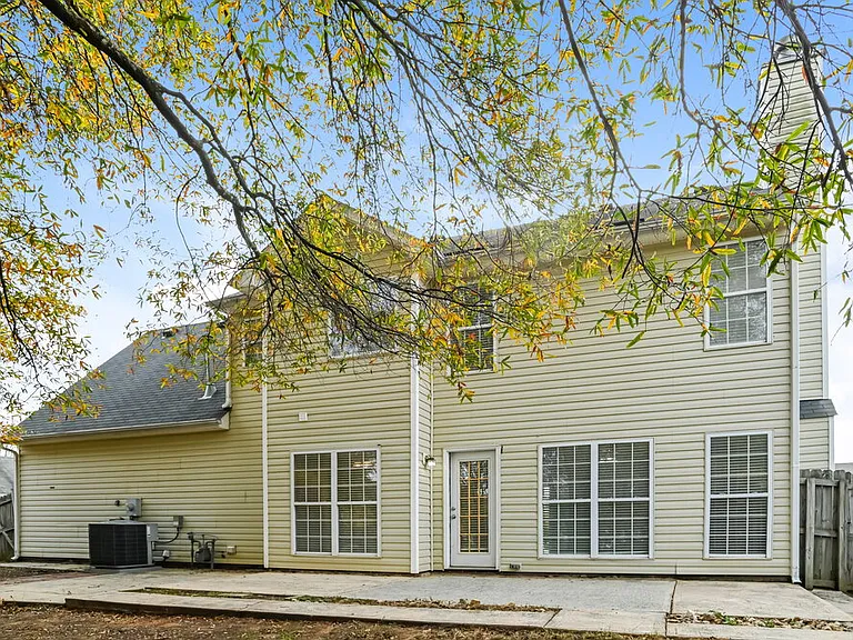 14133 Southbridge Forest Dr — Photo 16